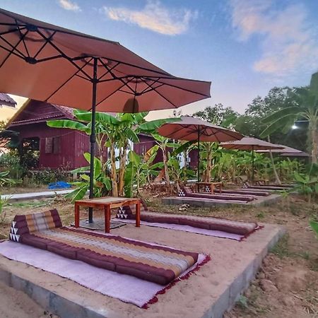 Chanhthida Guesthouse And The River Front Restaurant بان خون المظهر الخارجي الصورة