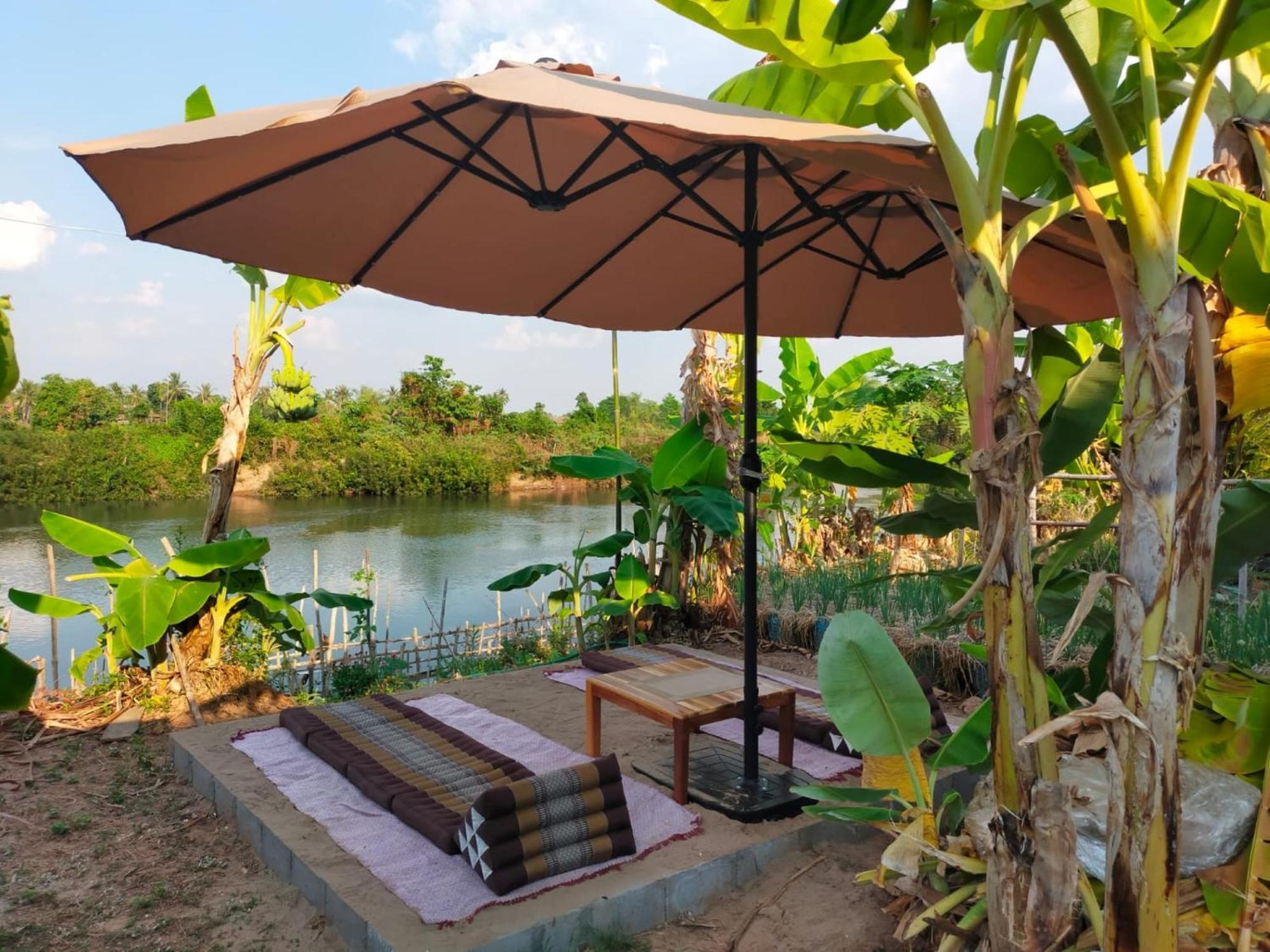 Chanhthida Guesthouse And The River Front Restaurant بان خون المظهر الخارجي الصورة